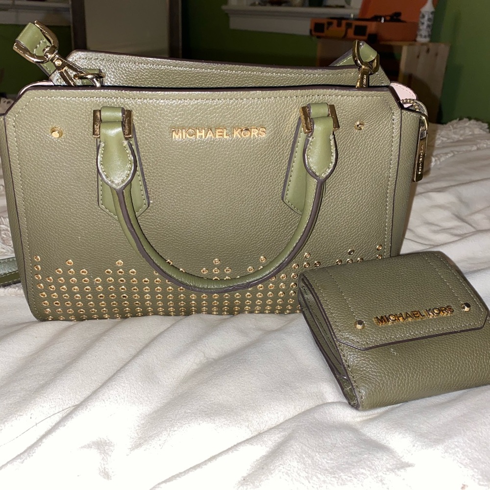 Michael Kors purse and wallet